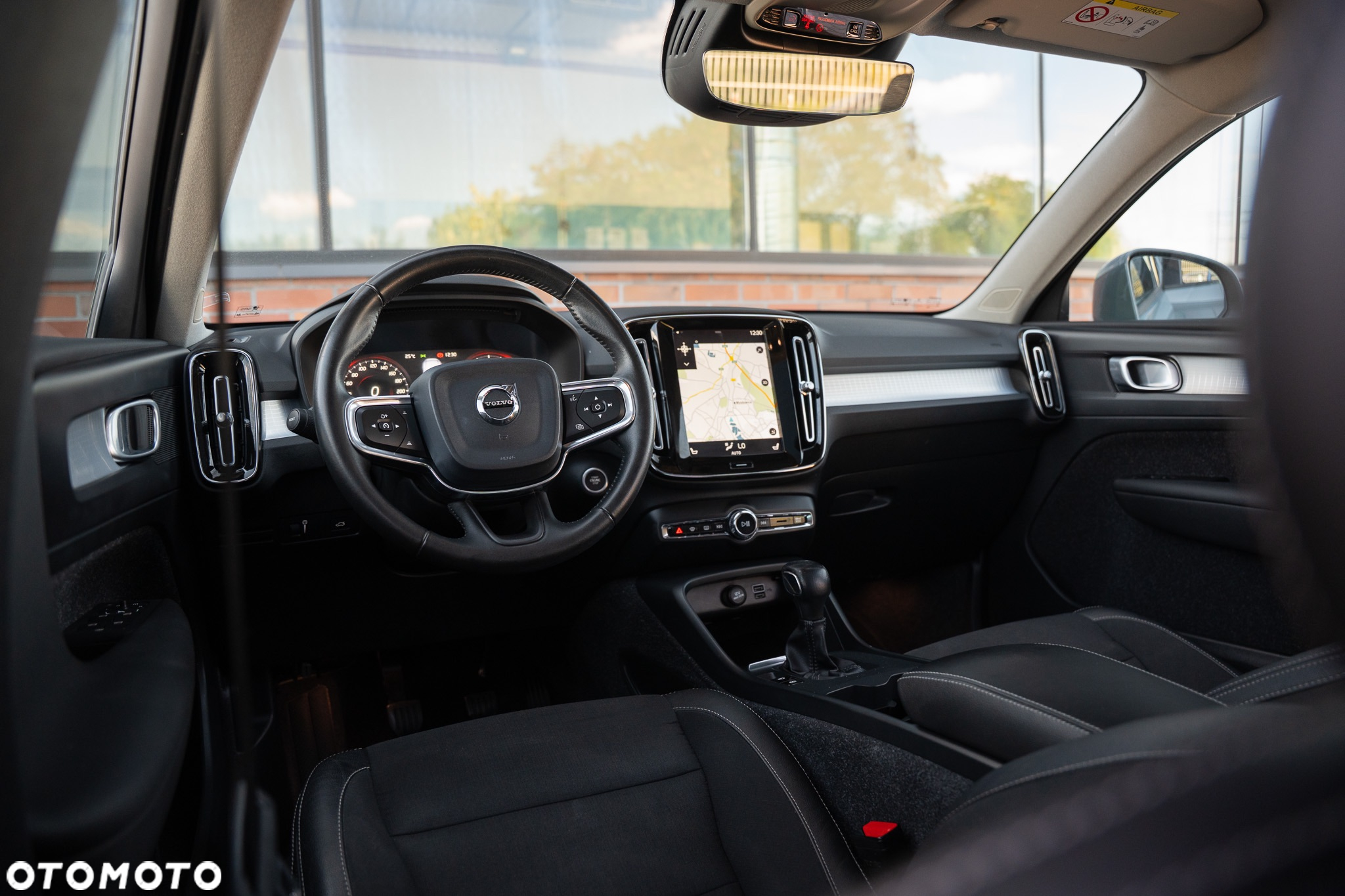 Volvo XC 40 D3 Momentum Pro - 27