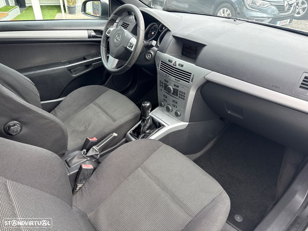 Opel Astra GTC 1.3 CDTI - 13