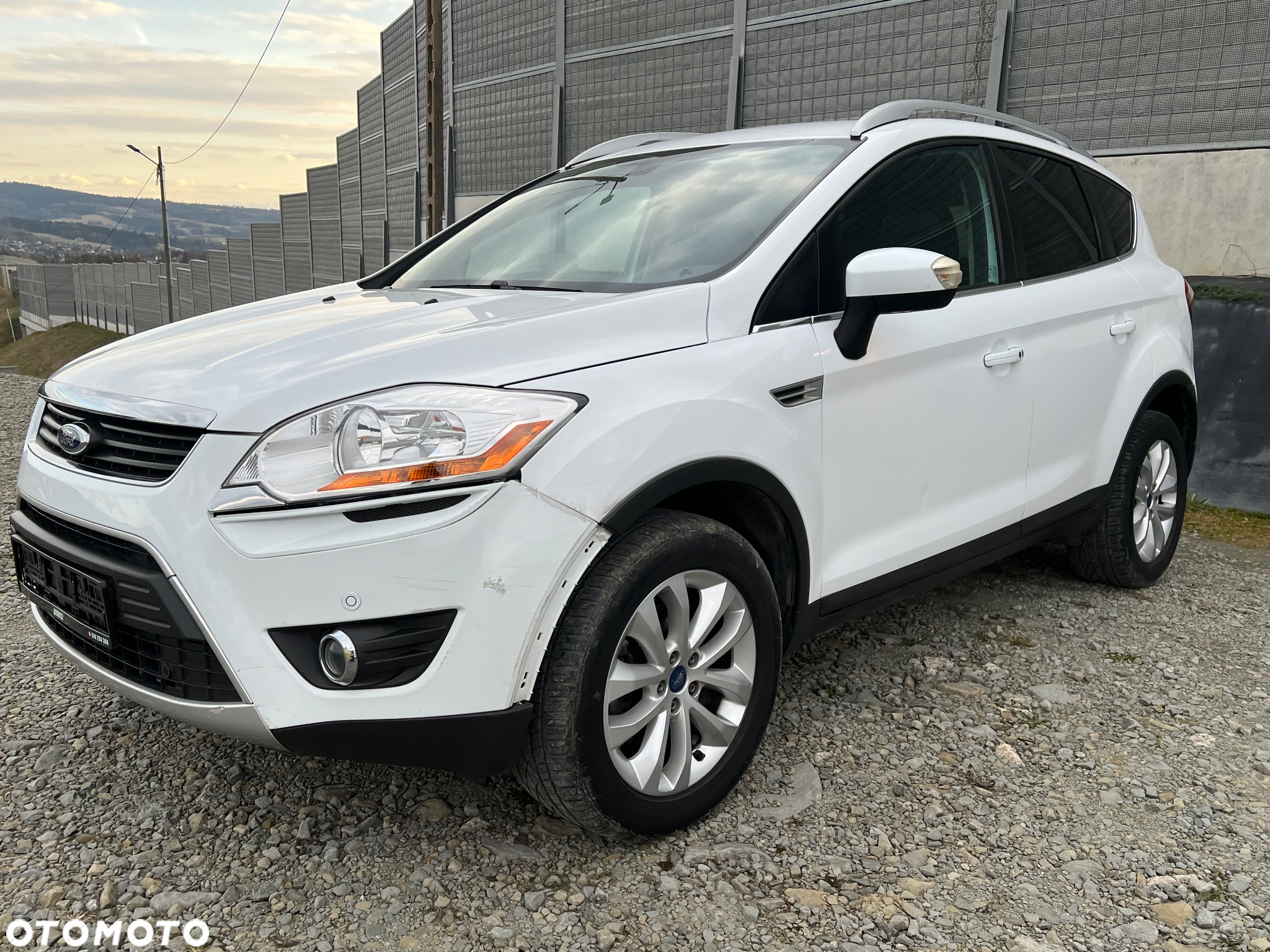 Ford Kuga 2.0 TDCi 4x4 Titanium - 7