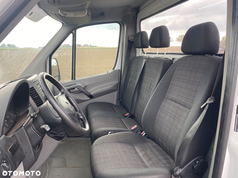 Mercedes-Benz Sprinter - 17