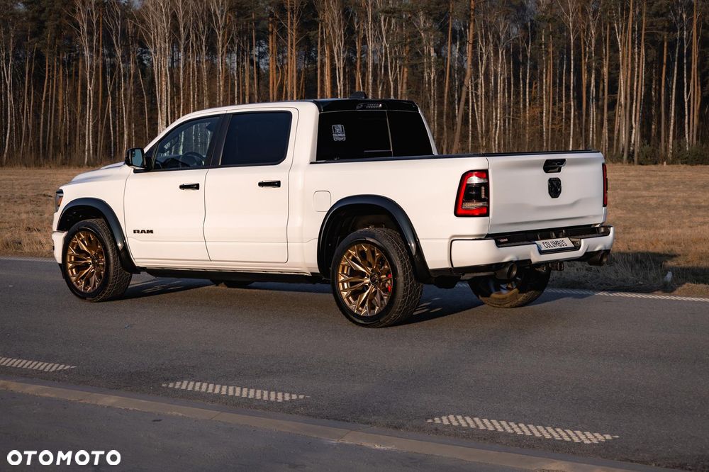 RAM 1500 Crew Cab Shortbed Bighorn - 7