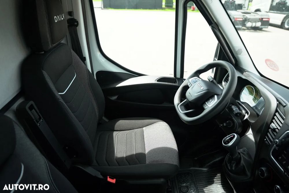 Iveco DAILY 50-180 / CONTAINER / HI-MATIC / 1.000 KG LIFT / TWIN / CAMERĂ VEDERE SPATE / GVWR: 5.200 KG / 2022 / IMPORTAT - 28