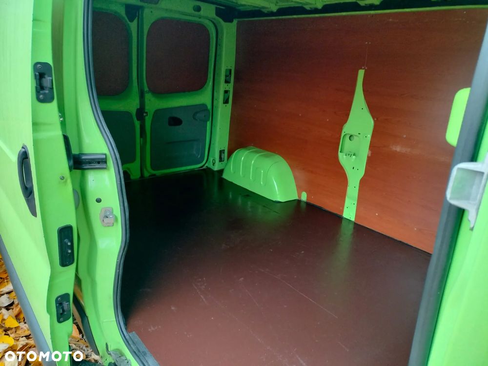 Renault trafic - 7