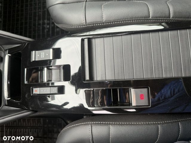 Citroën C4 1.5 BlueHDi Shine S&S EAT8 - 27