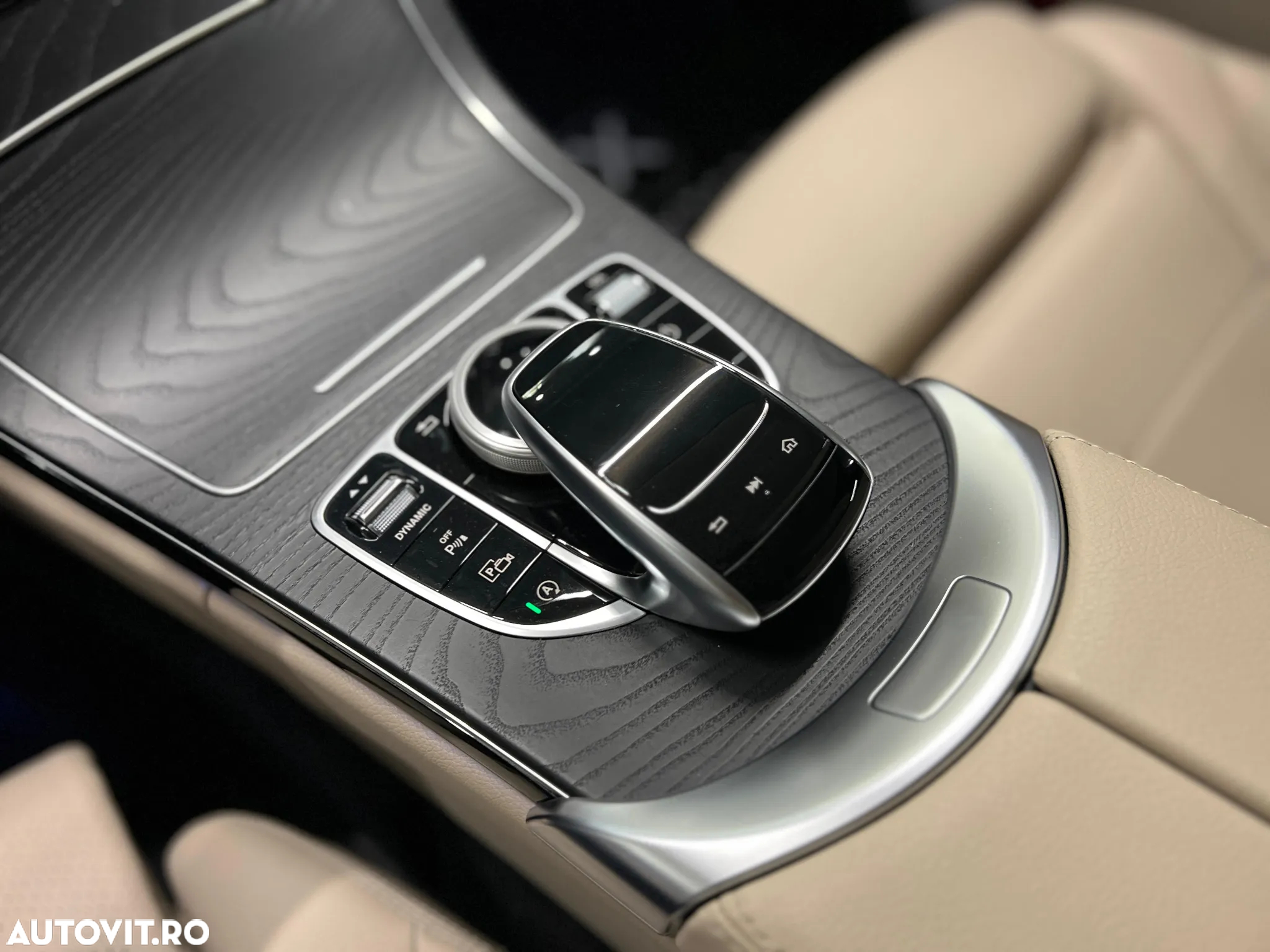 Mercedes-Benz C - 17