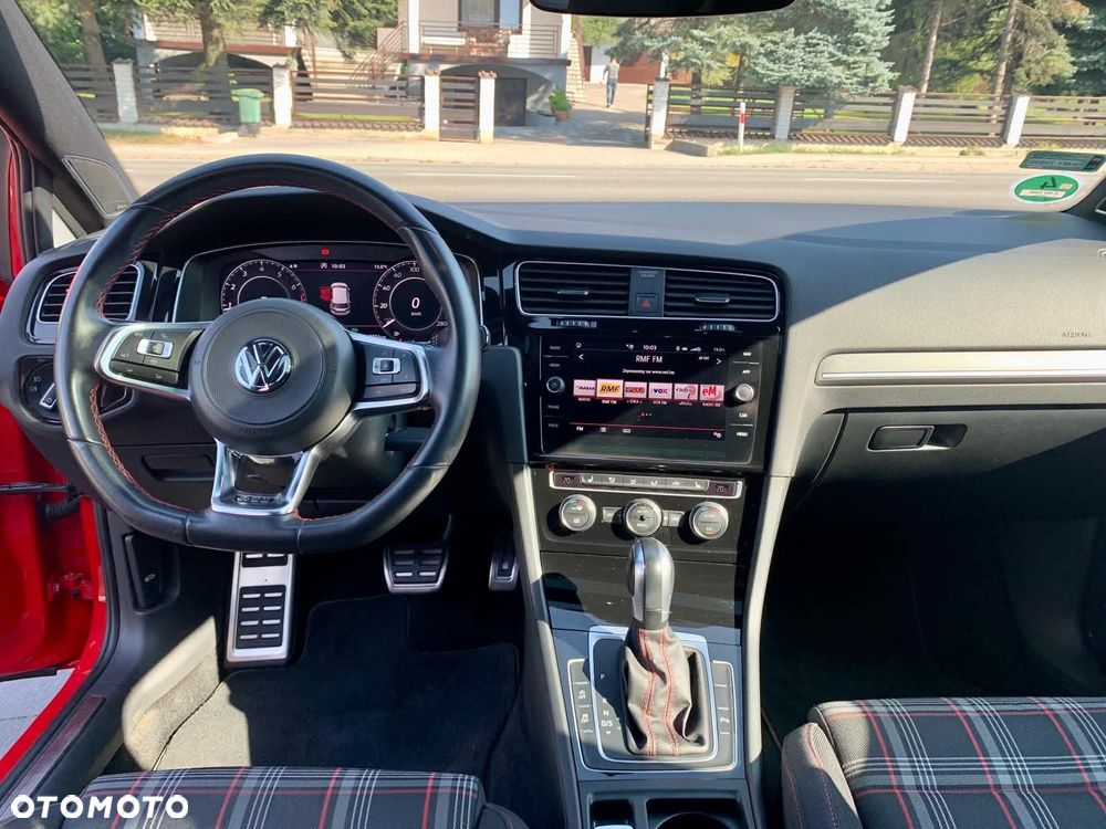 Volkswagen Golf GTI (BlueMotion Technology) DSG Performance - 5