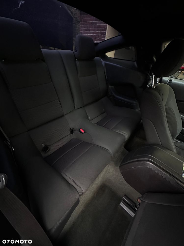 Ford Mustang 3.7 V6 - 5