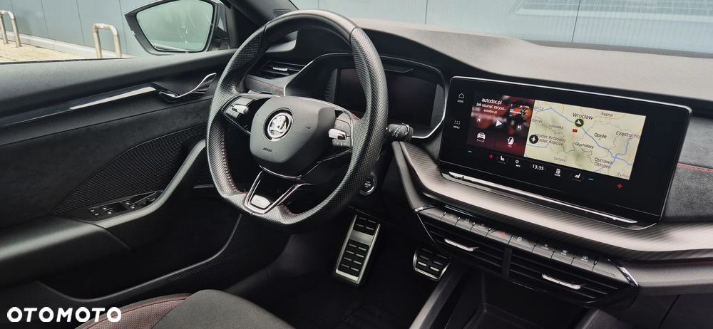 Skoda Octavia 1.4 TSI DSG RS First Edition - 37