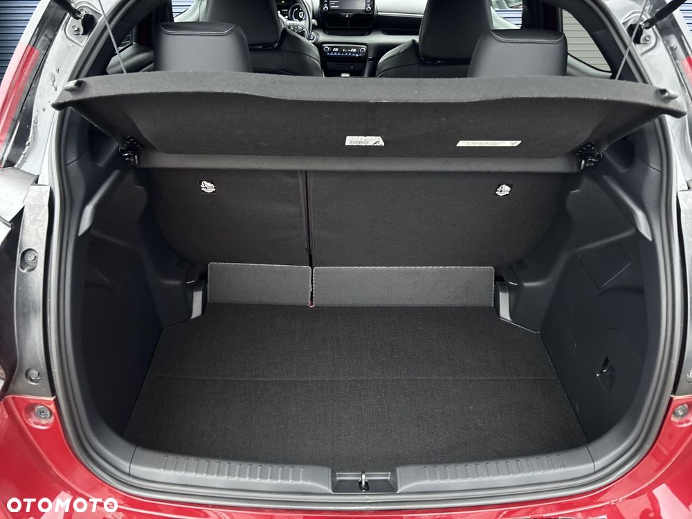 Toyota Yaris 1.5 Selection Style CVT - 19