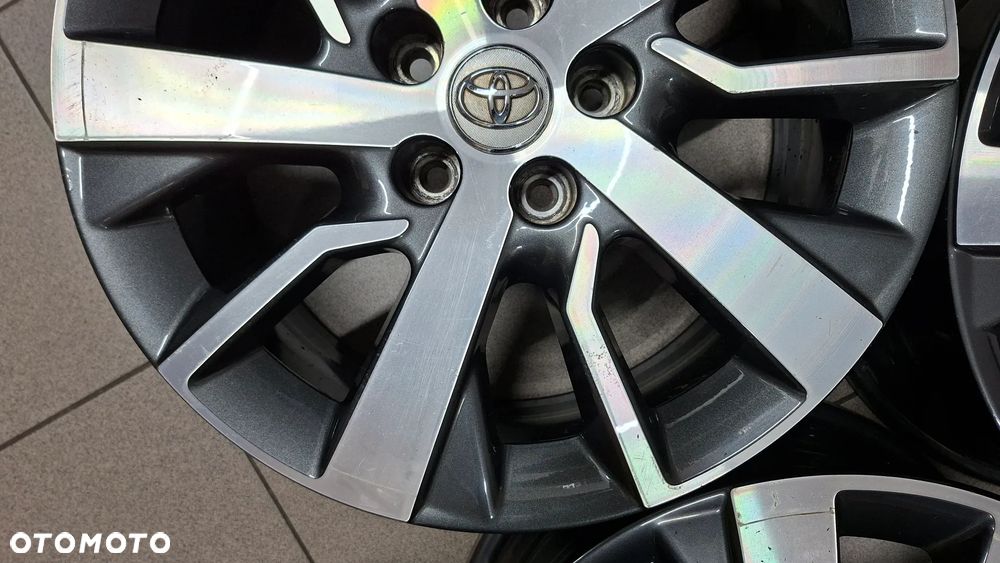 Felgi Aluminiowe 17 Toyota Proace 5x108 ET 46 - 12