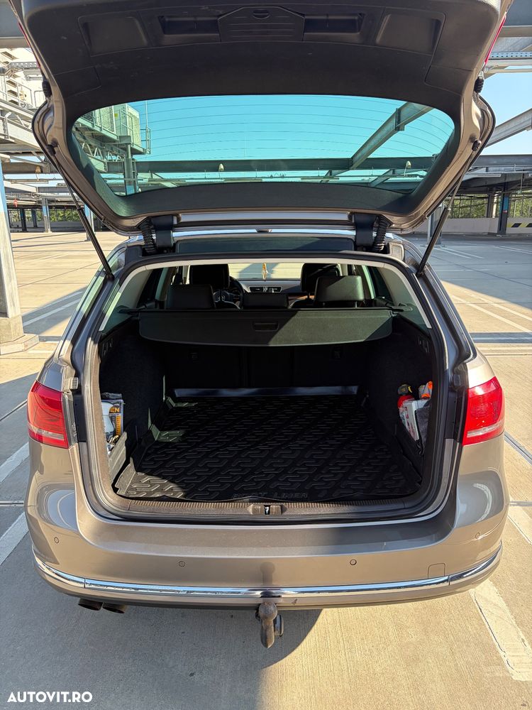 Volkswagen Passat 2.0 TDI DSG BlueMotion Technology Comfortline - 8