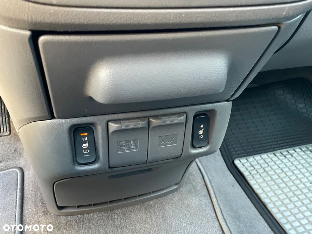 Honda Odyssey 3.5 LX - 12