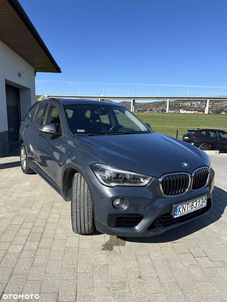 BMW X1 xDrive25i M Sport - 5