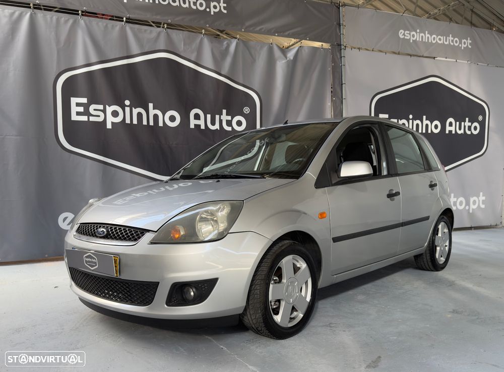 Ford Fiesta 1.25 Ghia - 1
