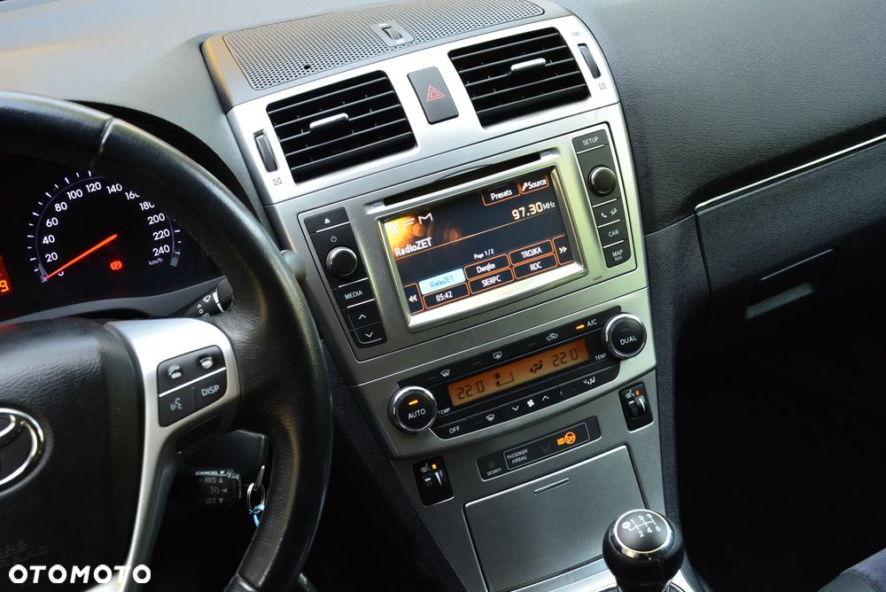 Toyota Avensis Touring Sports 1.8 Business Edition - 9