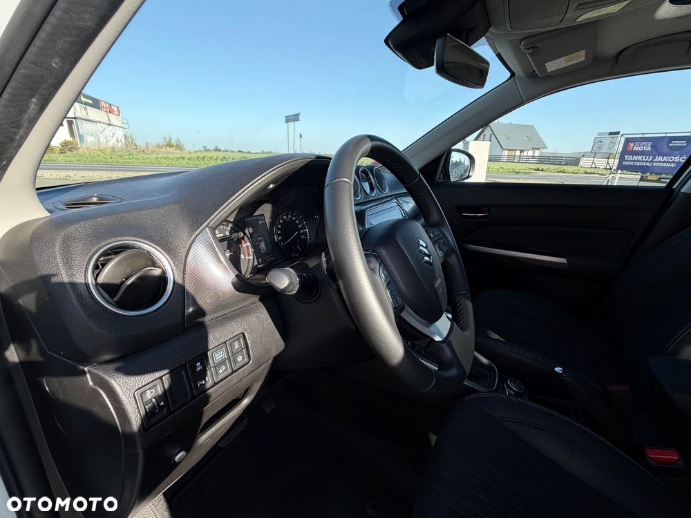 Suzuki Vitara - 32