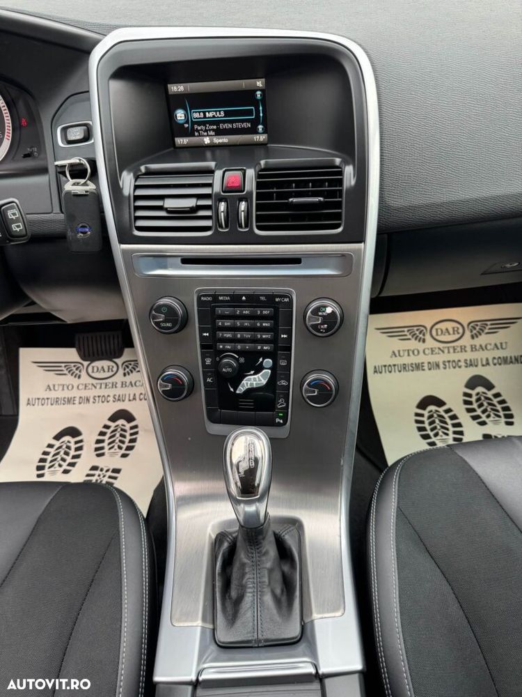Volvo XC 60 - 13