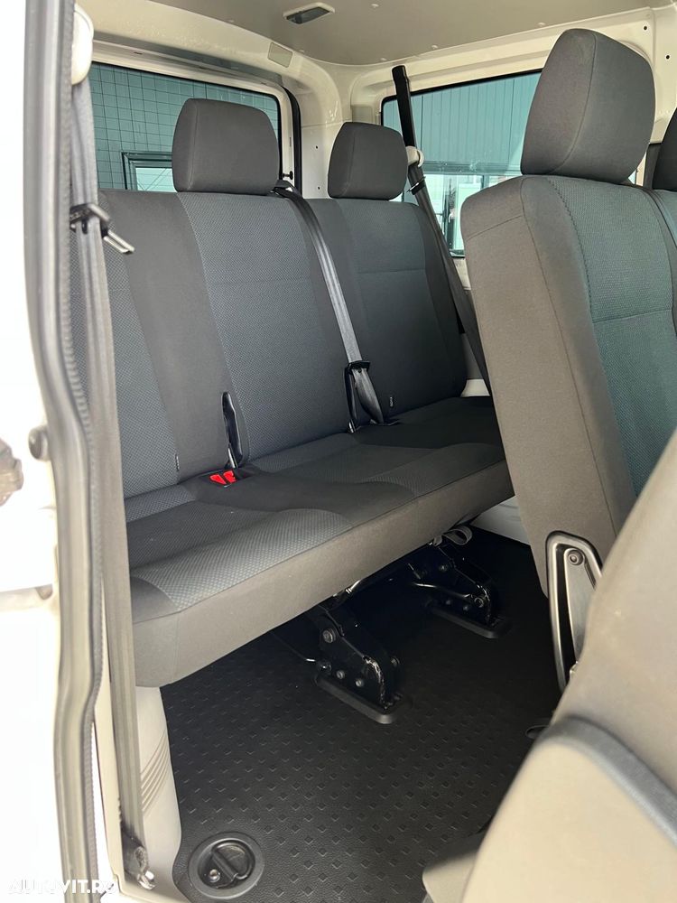 Volkswagen Transporter - 15