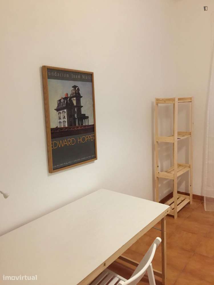 Quarto - localizado em Picoas Lisbon - Grande imagem: 3/17