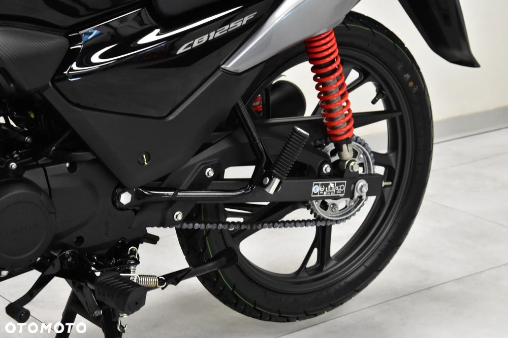 Honda CB - 38