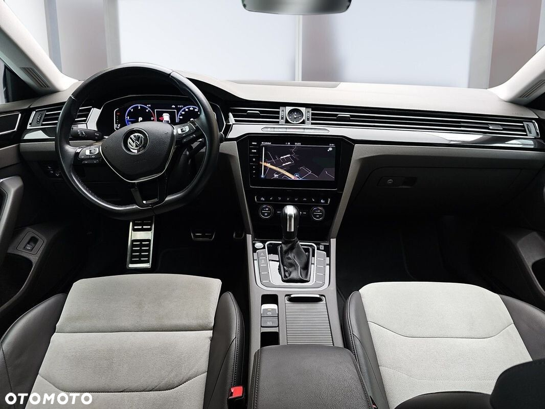 Volkswagen Arteon 2.0 TDI SCR Elegance DSG - 17