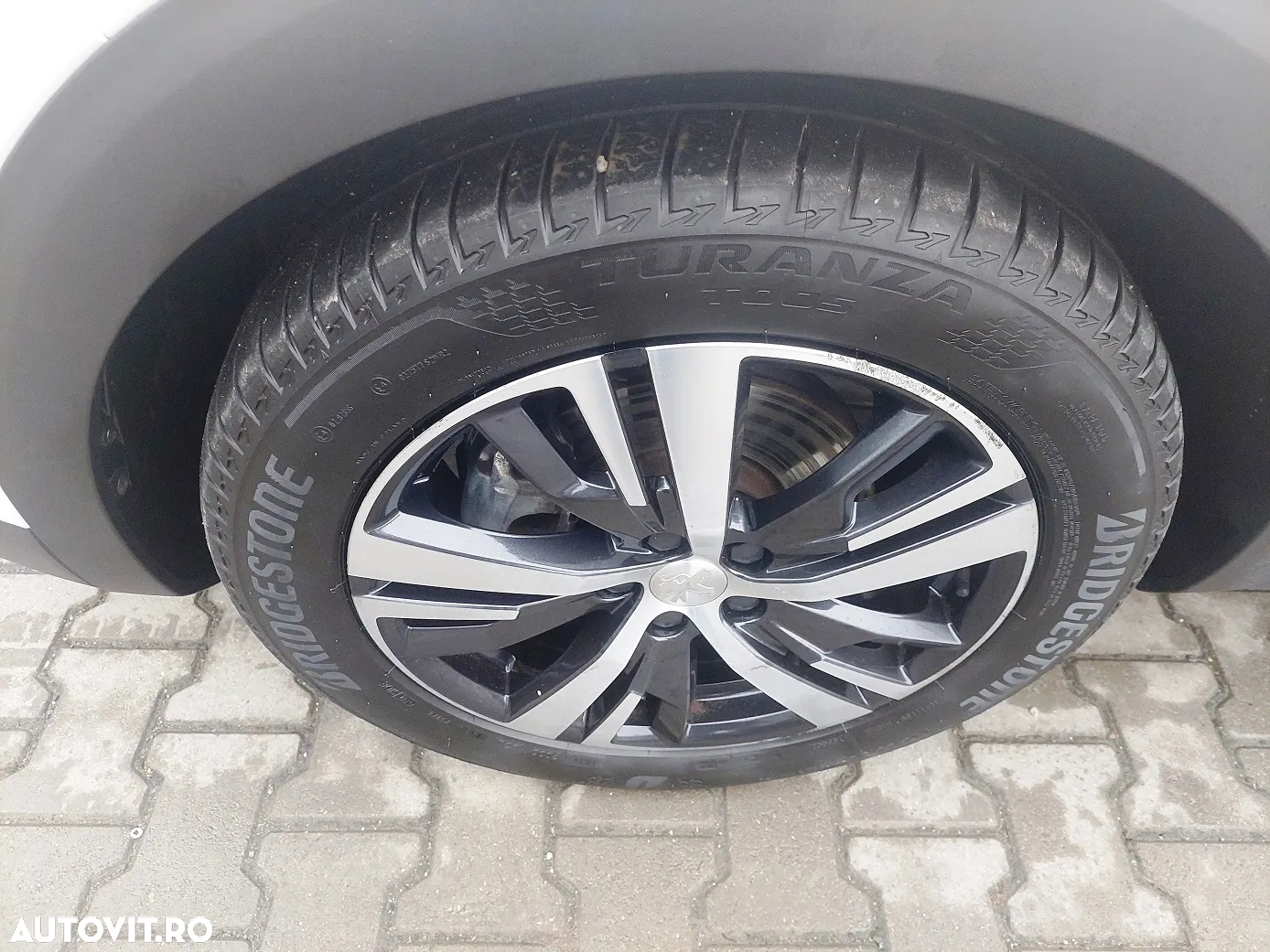 Peugeot 3008 1.2 PureTech 130 EAT8 Allure Pack - 29