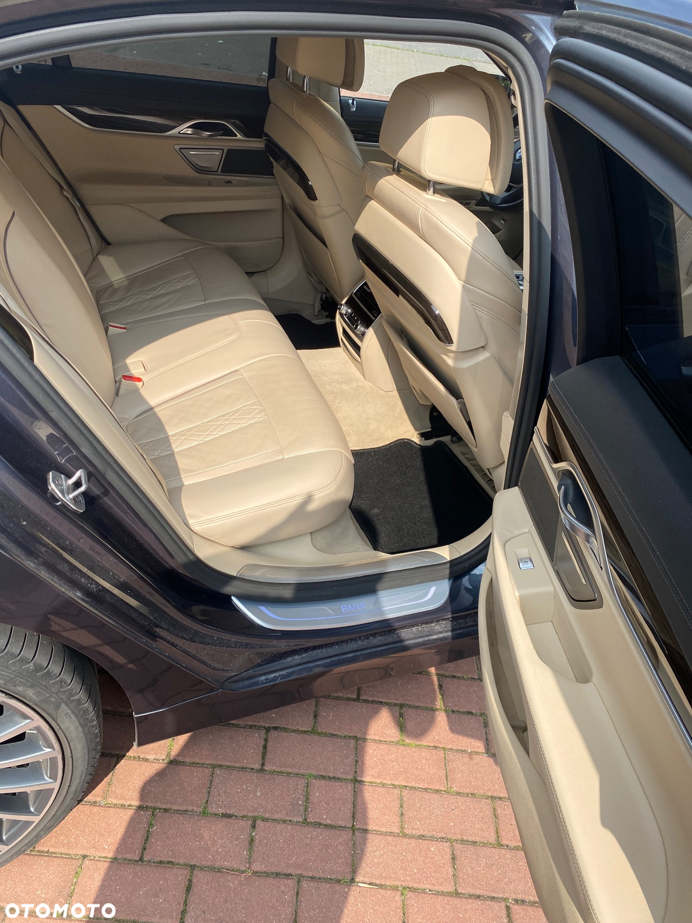 BMW Seria 7 730d xDrive - 18