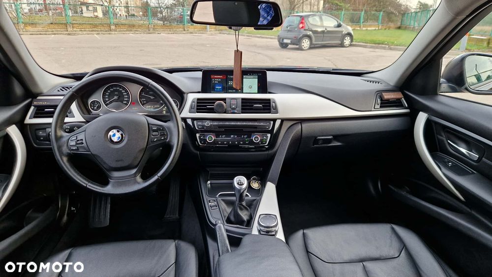 BMW Seria 3 320d Efficient Dynamic Edition Advantage - 9