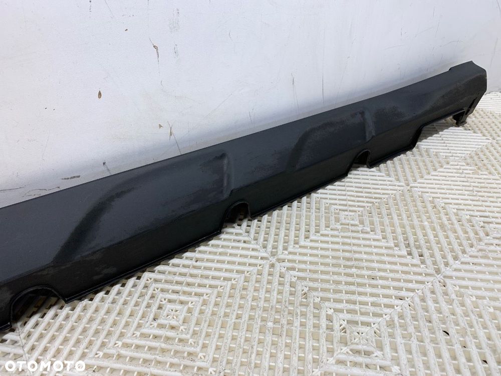 LISTWA PROGOWA PRAWY  HYUNDAI KONA (OS, OSE, OSI) 2017 - 2022 1.0 T-GDi 88 kW [120 KM] benzyna 2017 - 3