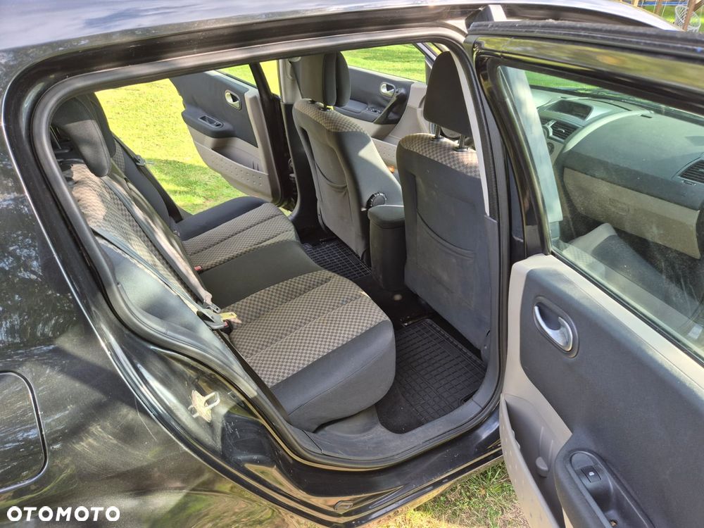 Renault Megane 1.6 Confort Authentique - 12