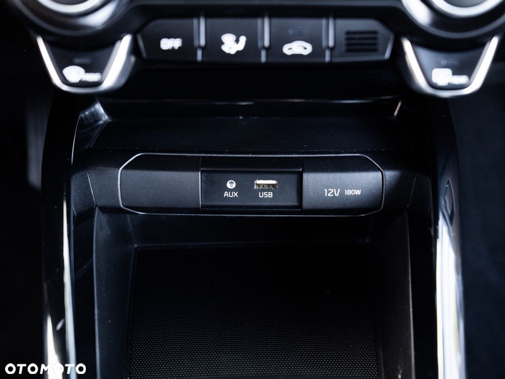 Kia Stonic 1.4 L - 36