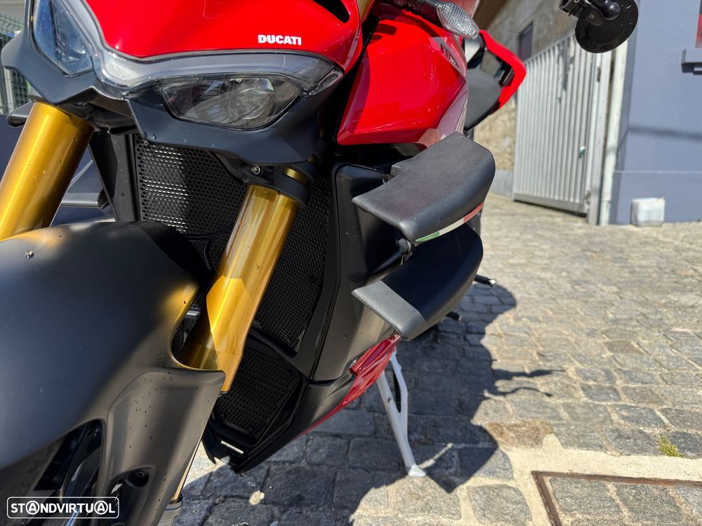Ducati Streetfighter V4S - 18