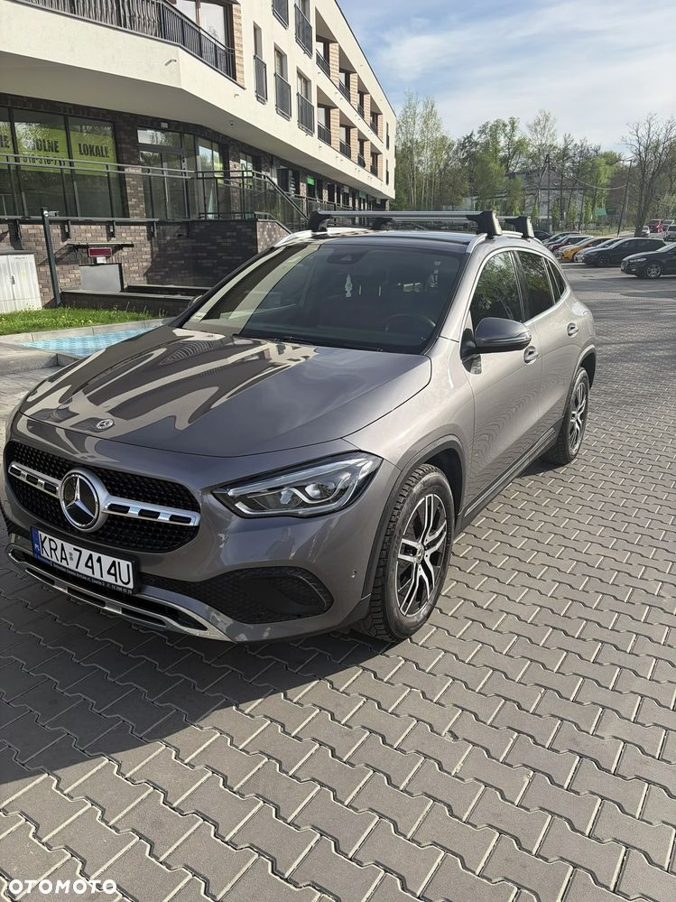 Mercedes-Benz GLA - 1