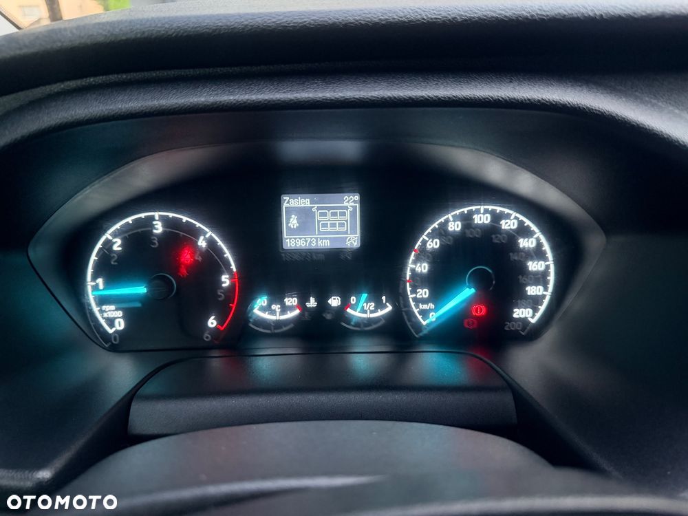 Ford Transit Custom BRYG. 6 OSÓB - L2H1 - SALON POLSKA - Bezwypadkowy - FAKTURA VAT 23% - Najmocniejsza Wersja 170km - PEŁNA HISTORIA SERWISOWA - ORYGINALNY PRZEBIEG - 25