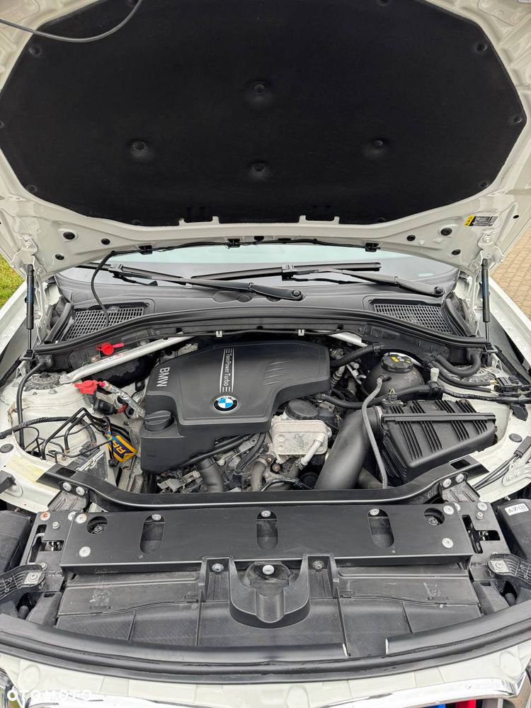 BMW X3 xDrive28i xLine - 12