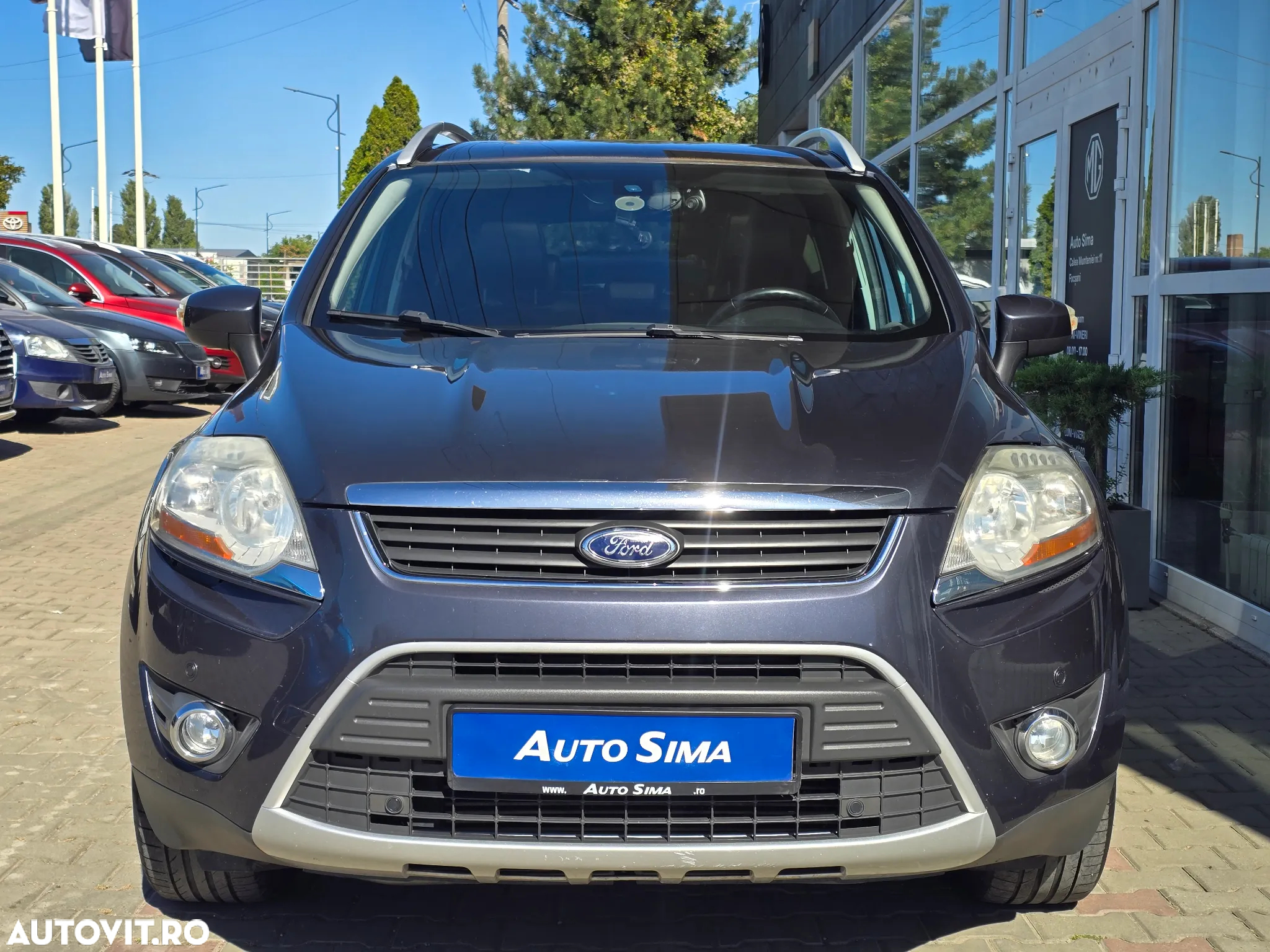 Ford Kuga - 3