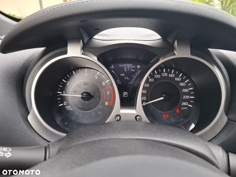 Nissan Juke 1.6 N-Connecta Xtronic - 3