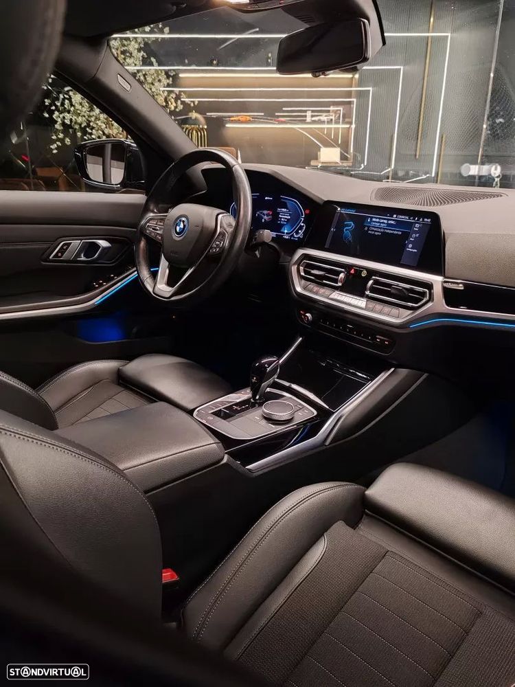 BMW 320 e Line Sport Auto - 3