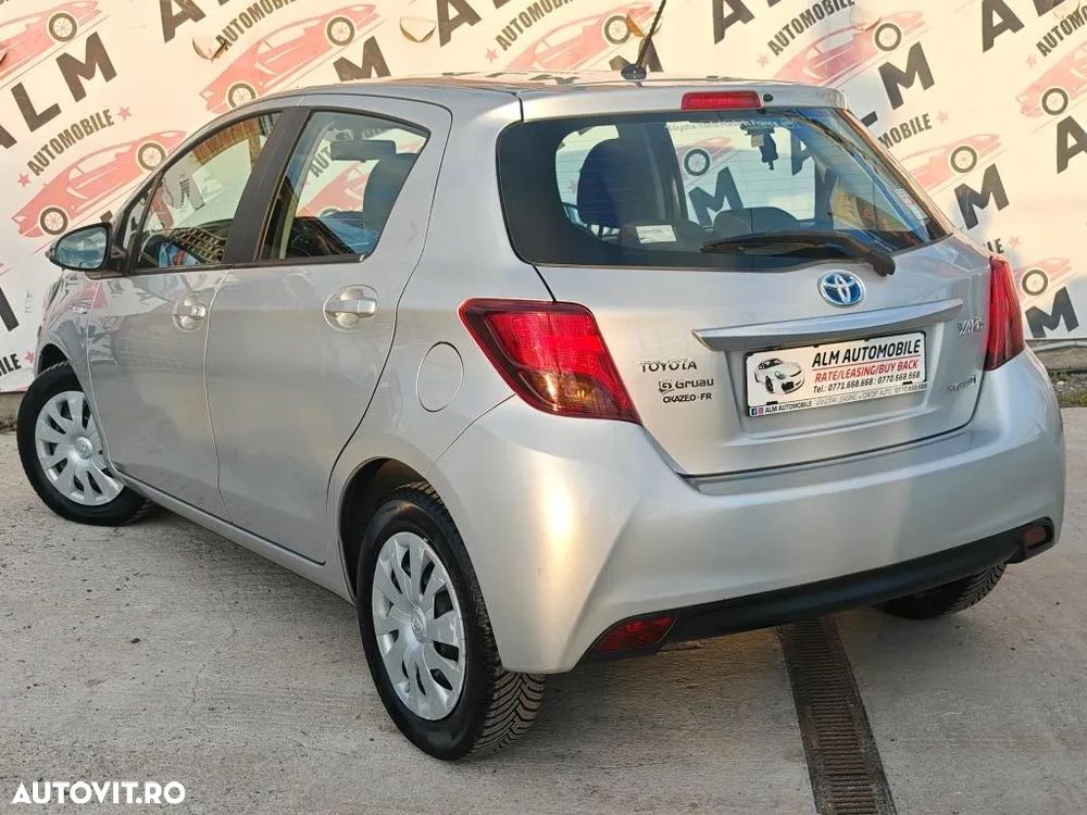 Toyota Yaris 1.5 VVT-i HSD Dynamic - 7