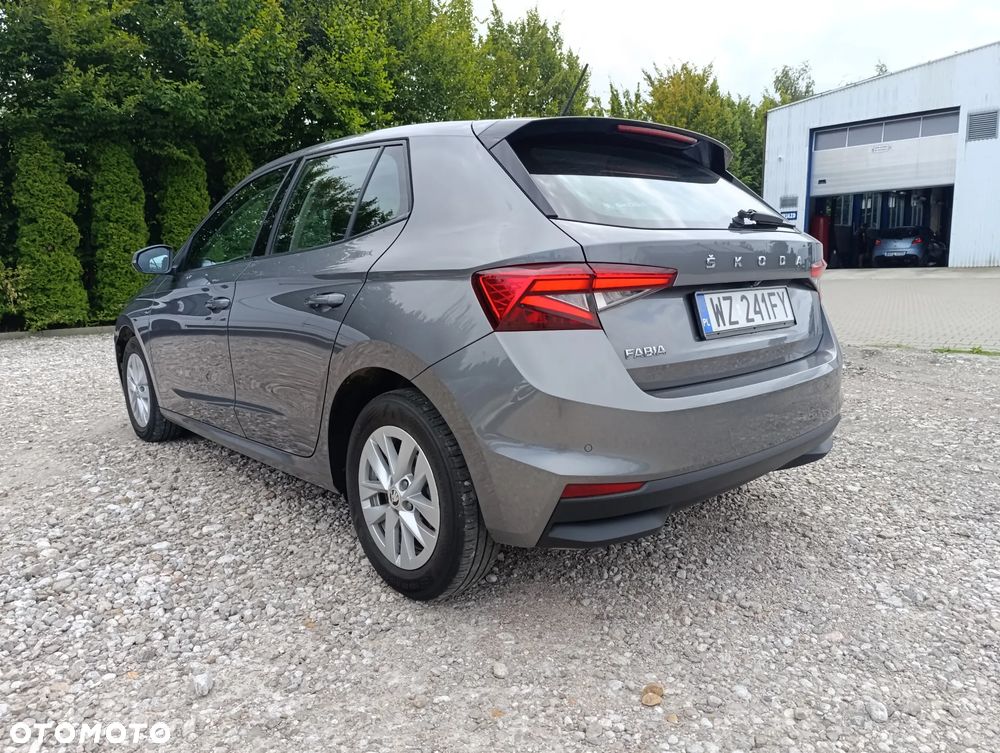 Skoda Fabia 1.0 TSI Ambition - 12