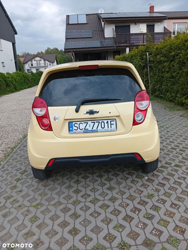 Chevrolet Spark 1.0 LT - 8