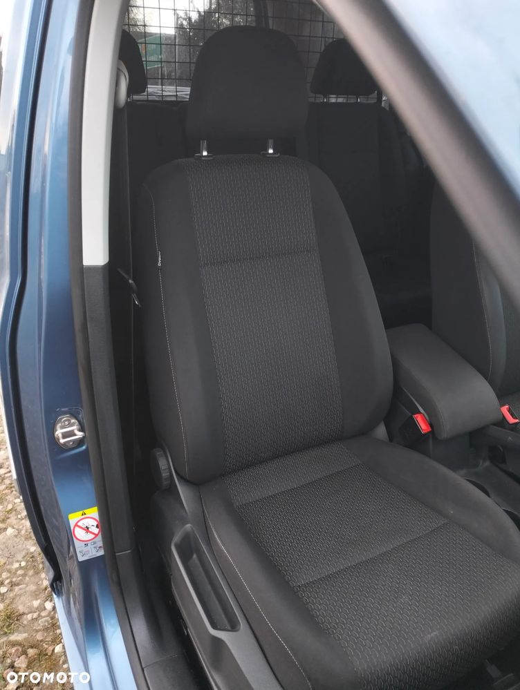 Volkswagen Caddy - 17