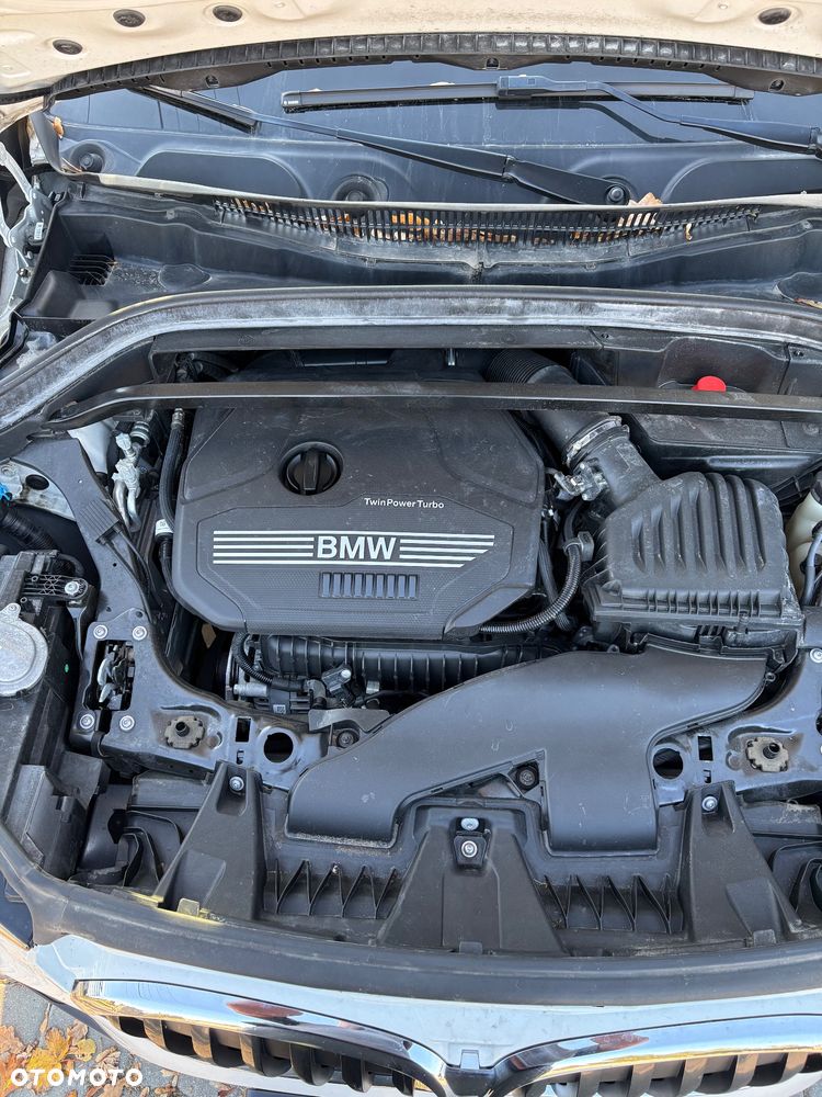 BMW X1 sDrive18i xLine - 10