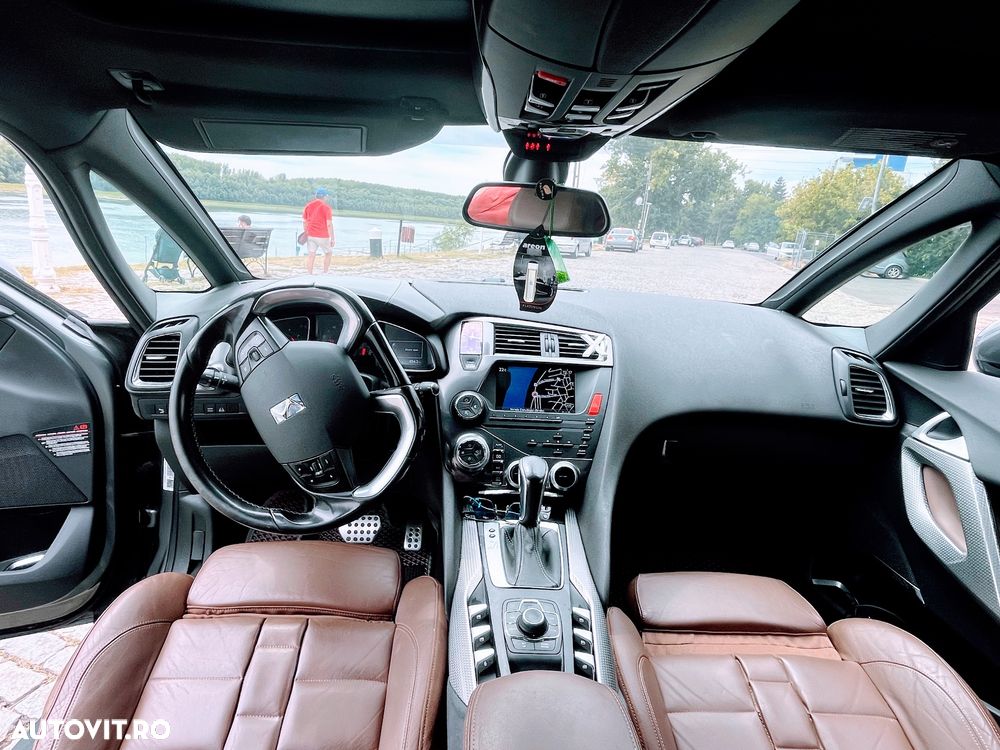 Citroën DS5 2.0 HDI BVA6 So Chic - 7