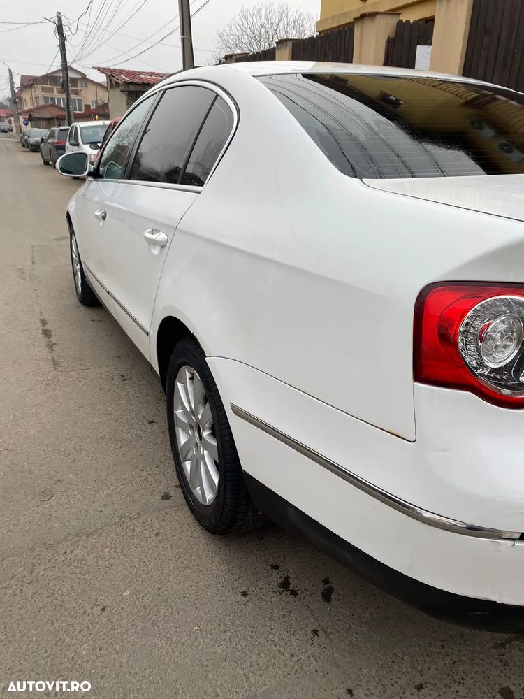 Volkswagen Passat 1.9TDI Comfortline - 4