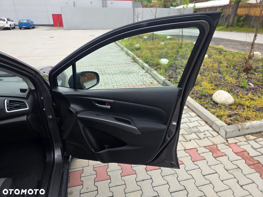 Suzuki S-Cross - 29