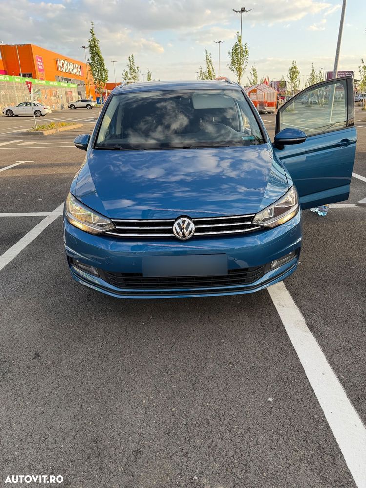 Volkswagen Touran - 5
