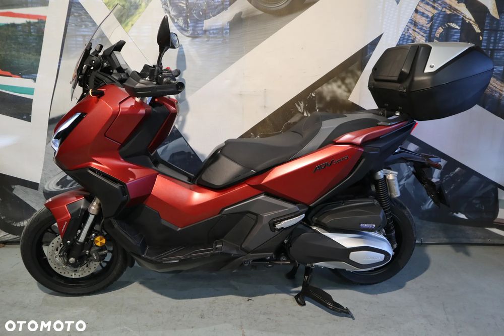 Honda ADV350 - 7