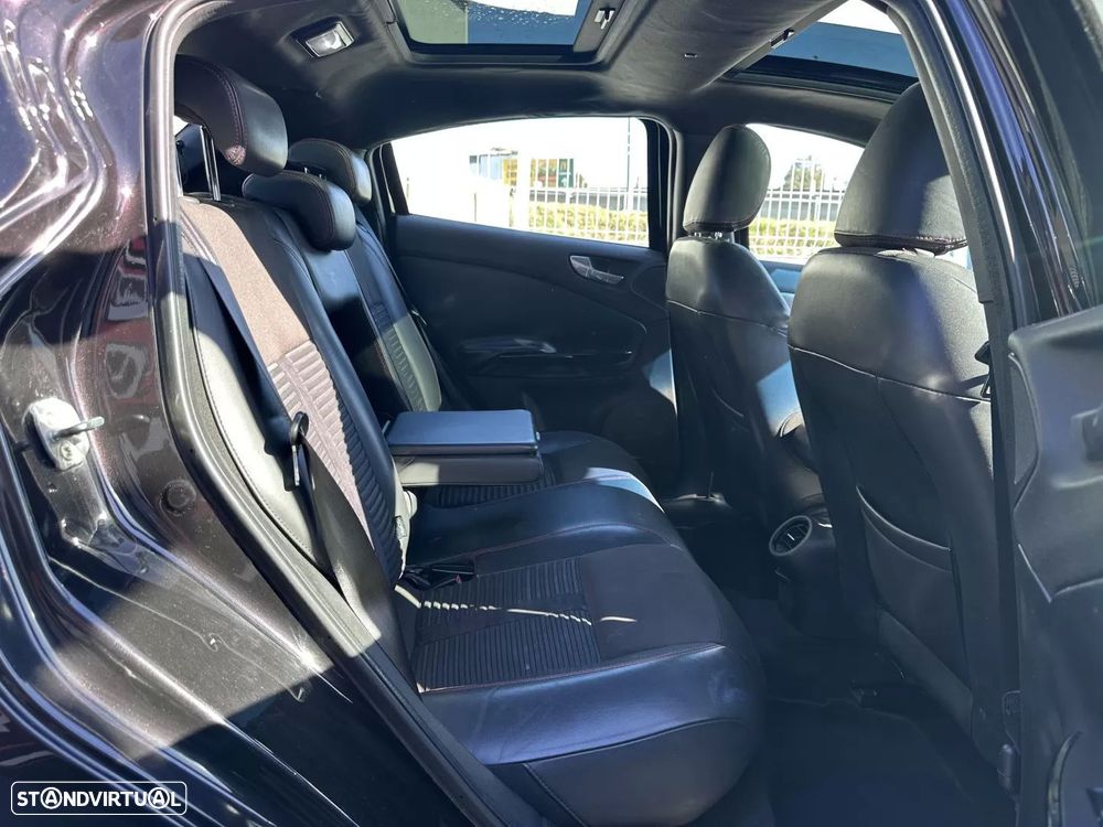 Alfa Romeo Giulietta 1.6 JTDM Distinctive - 15