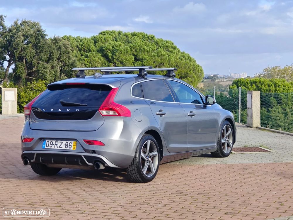 Volvo V40 1.6 D2 R-Design - 10